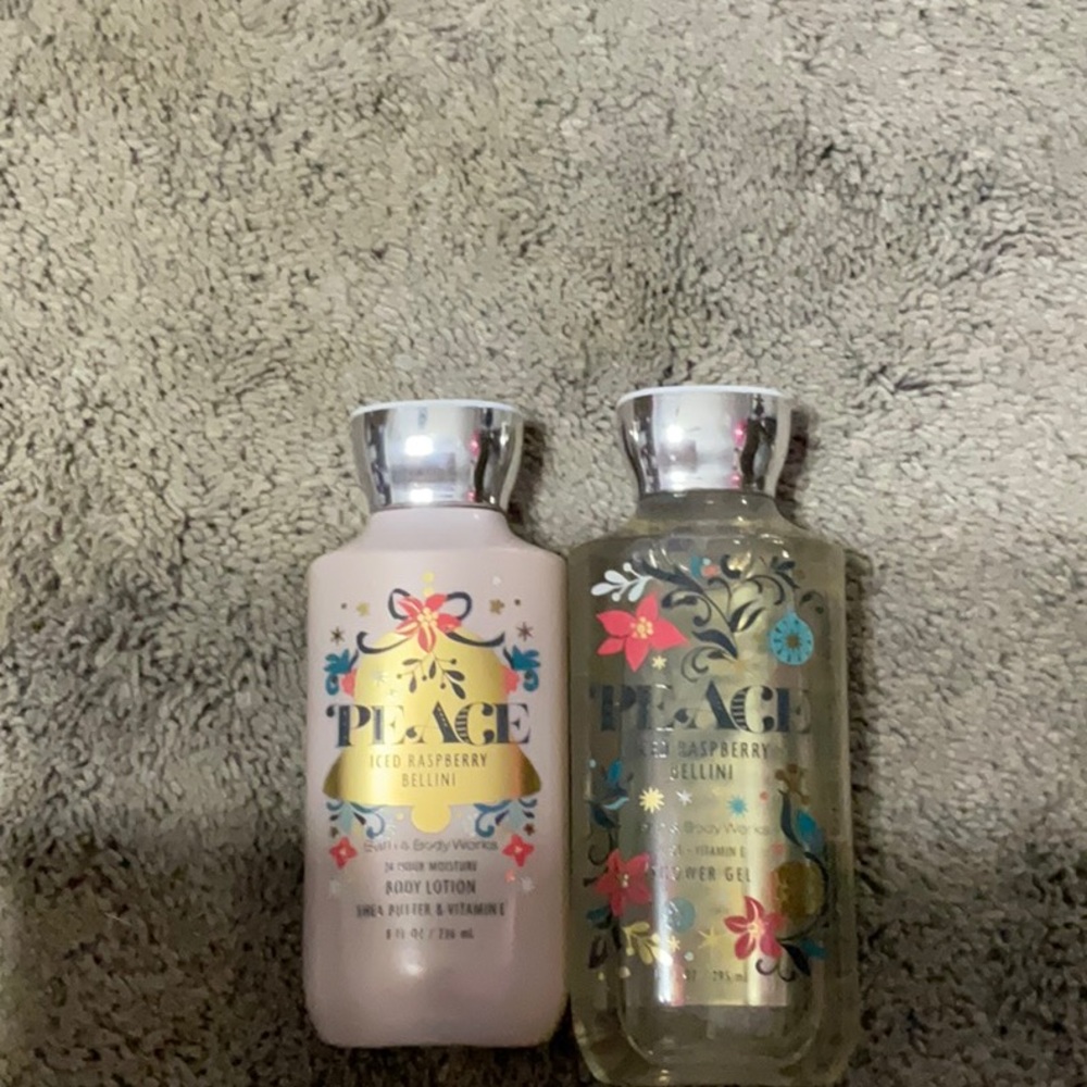 Bath & Body Works Peace Iced Raspberry Bellini Set